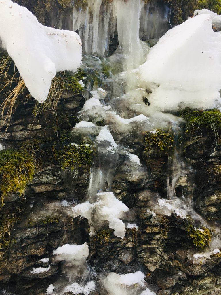 Ледяной водопад